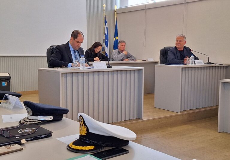 Ευρεία σύσκεψη υπό τον Υπουργό Πολιτικής Προστασίας Γιάννη Κεφαλογιάννη στην Τρίπολη – Δημήτρης Πτωχός: «Σχέδιο, συνέπεια και συνεργασία ενόψει μιας απαιτητικής αντιπυρικής περιόδου»