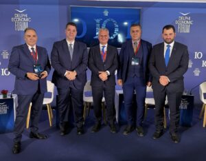 Delphi Economic Forum – Δημήτρης Πτωχός: «Προκλήσεις και προοπτικές για μία εξωστρεφή, σύγχρονη και ανθεκτική Περιφέρεια Πελοποννήσου»