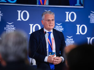 Delphi Economic Forum – Δημήτρης Πτωχός: «Προκλήσεις και προοπτικές για μία εξωστρεφή, σύγχρονη και ανθεκτική Περιφέρεια Πελοποννήσου»