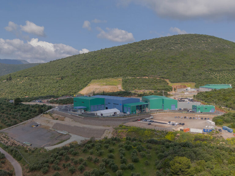 Εξασφαλίστηκε από την Περιφέρεια Πελοποννήσου η χρηματοδότηση 65 εκατ. ευρώ για τη διαχείριση αποβλήτων