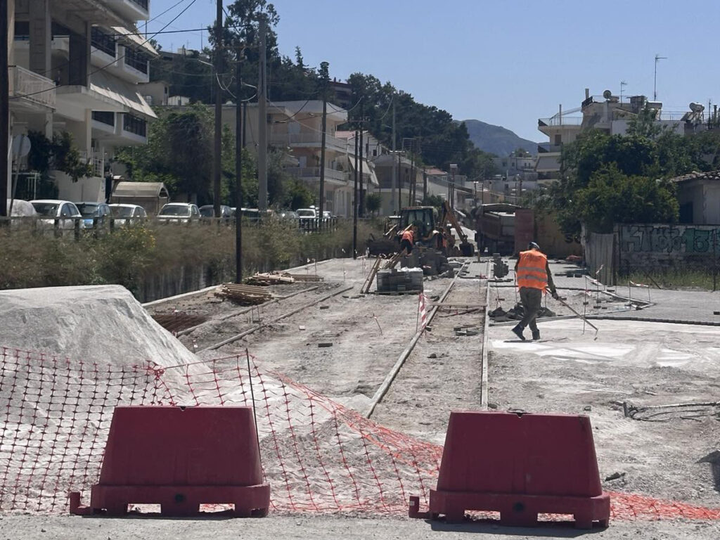 Ο Περιφερειάρχης Δημήτρης Πτωχός στο έργο ανάπλασης των 5 εκατ. ευρώ-Από τη σιδηροδρομική γραμμή Κόρινθος-Βέλο, σε περιβαλλοντικό και πολιτιστικό πάρκο