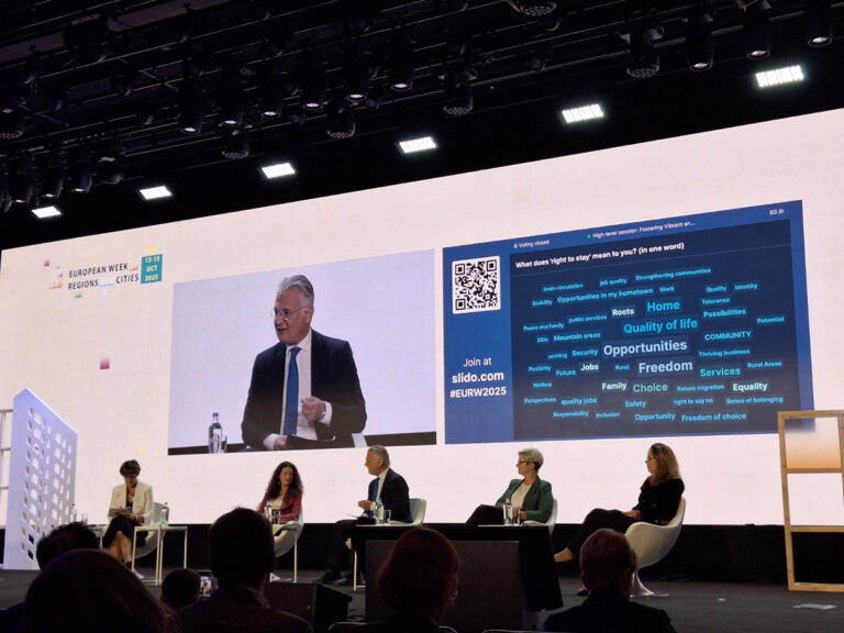 Ο Περιφερειάρχης Δημήτρης Πτωχός στην κορυφαία συνεδρία της #EURegionsWeek στις Βρυξέλλες για τις «Πολιτικές συνοχής και το δικαίωμα να ζεις στον τόπο σου»
