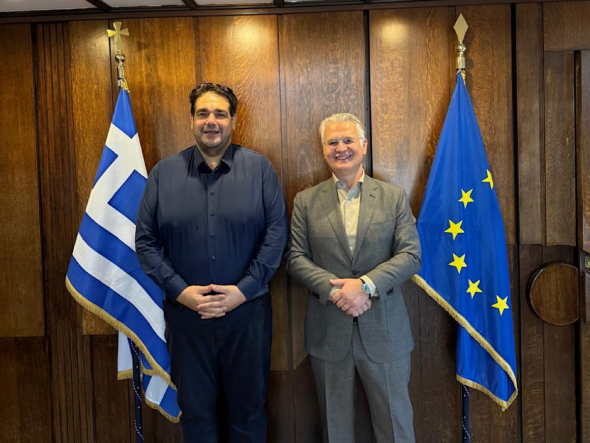 Συνάντηση του Περιφερειάρχη Δημήτρη Πτωχού με τον Υπουργό Εσωτερικών Θεόδωρο Λιβάνιο