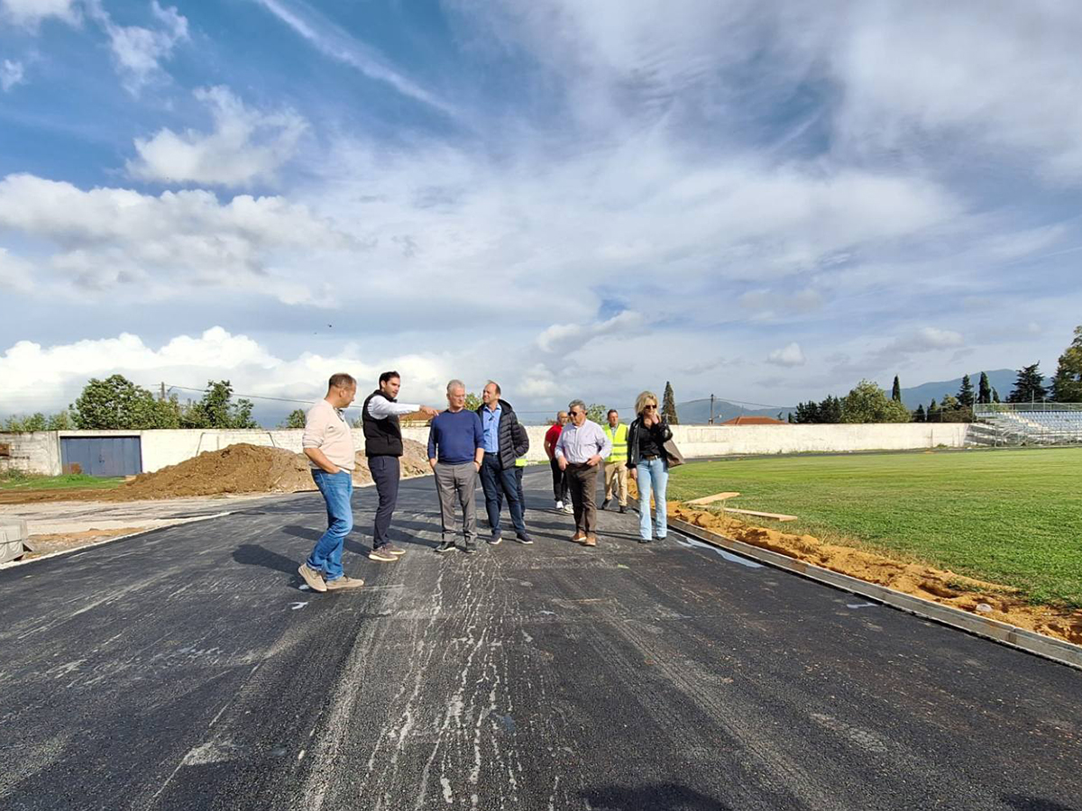Σε τροχιά ολοκλήρωσης το νέο ταρτάν στο Δημοτικό Στάδιο Μελιγαλά από την Περιφέρεια Πελοποννήσου